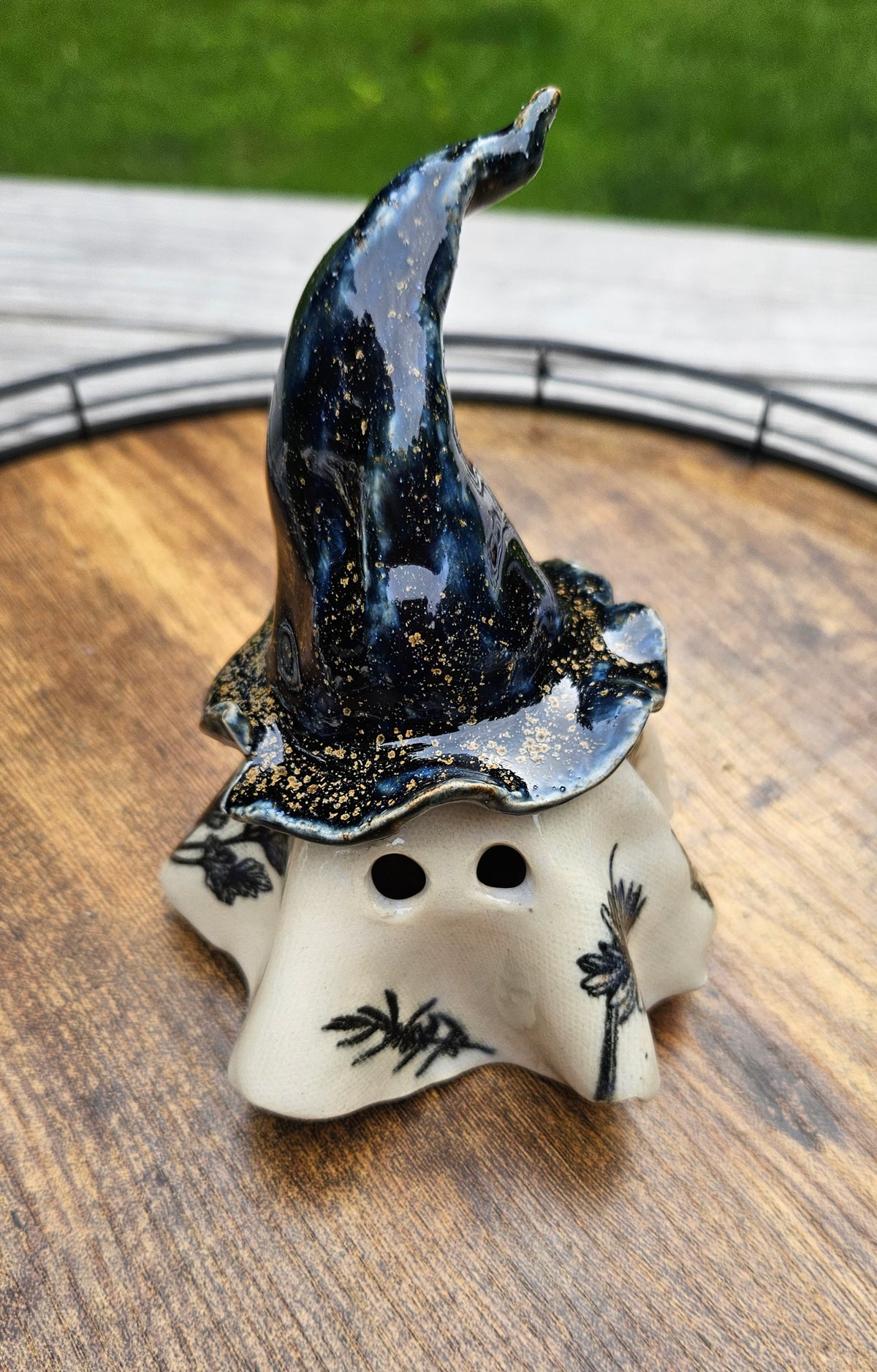 Botanical Tea Light Ghost – Witch Hat